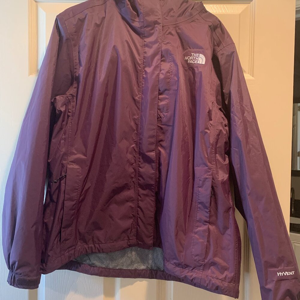 The North Face Women’s HyVent Waterproof Rain Jacket – Plum – Size LG